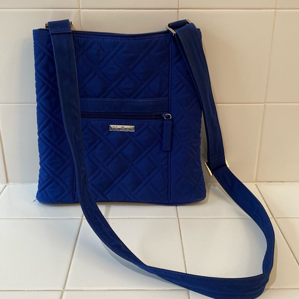 Micro fiber cross body, medium size